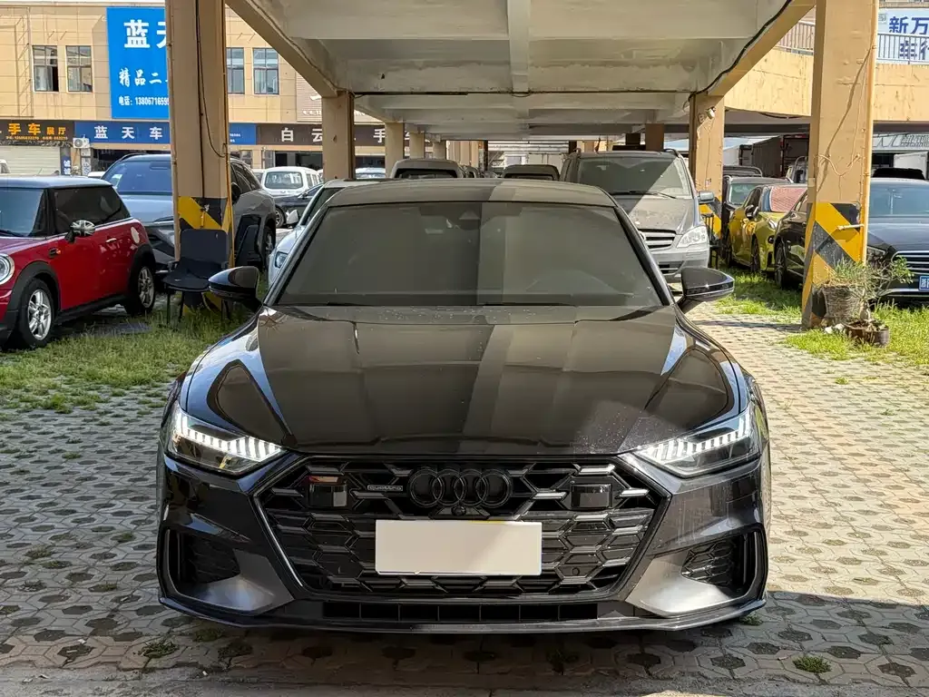 Audi A7L 2024 из CN, фото 8