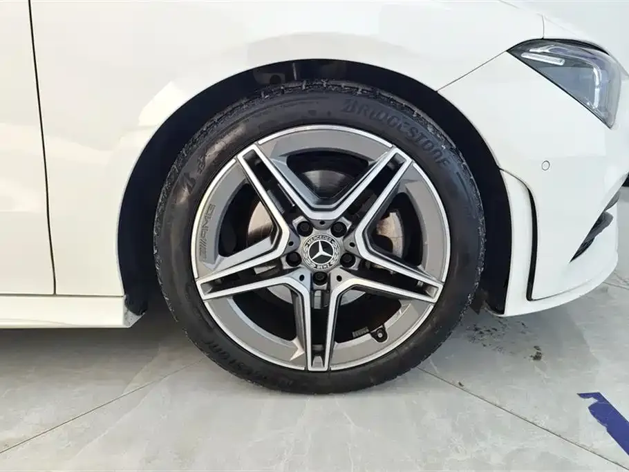 Mercedes-Benz CLA (Import) — фото 6