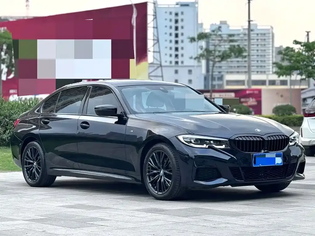 BMW 3 Series — фото 1