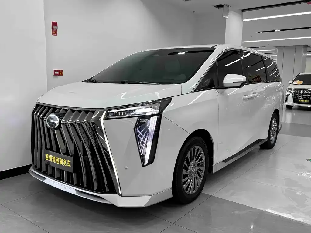 GAC Motor Trumpchi M8 — фото 1
