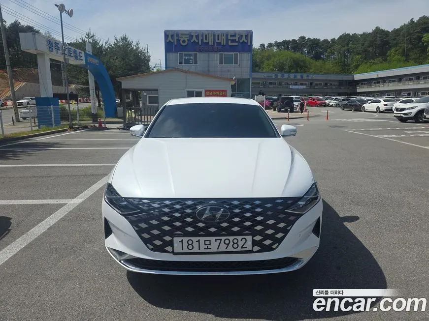 Hyundai Grandeur 2022 из KR, фото 1
