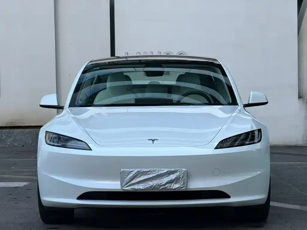 Tesla Model 3 — фото 2