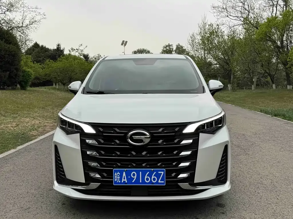 GAC Motor Trumpchi M6 — фото 10