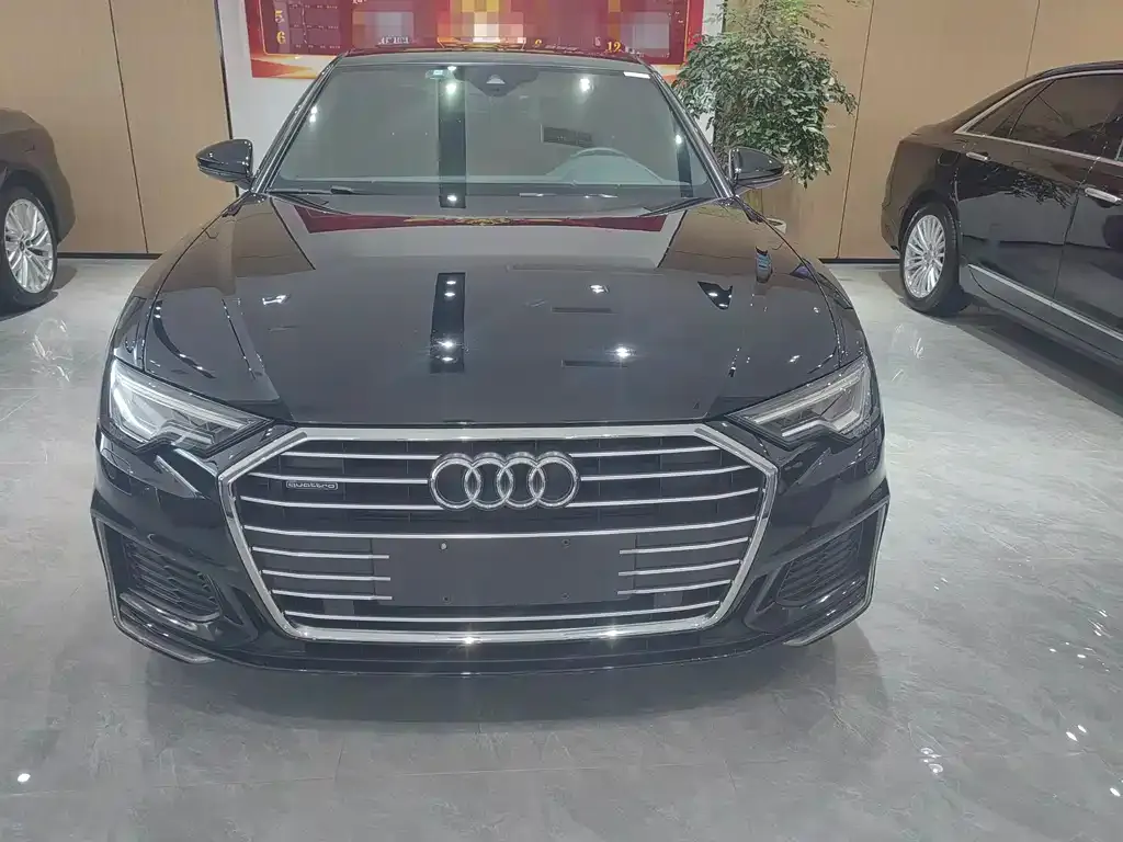 Audi A6L — фото 10