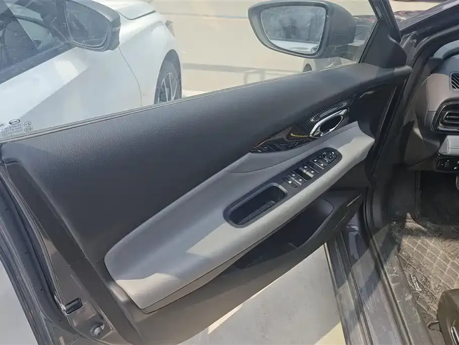 GAC Motor Shadow Leopard — фото 9