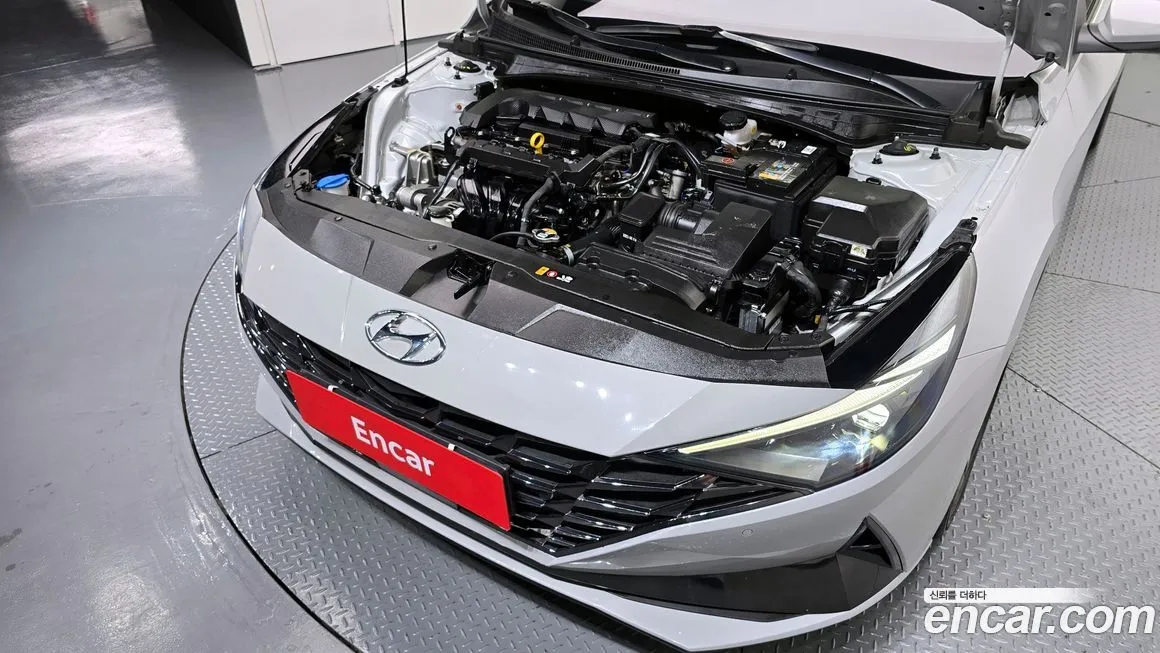 Hyundai AVANTE — фото 8