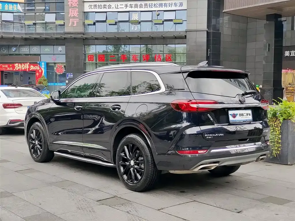 Buick Enclave 2021 из CN, фото 8