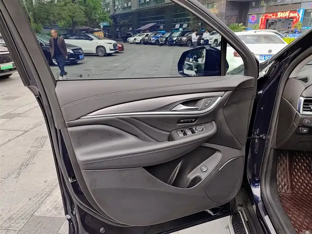Buick Enclave 2021 из CN, фото 7