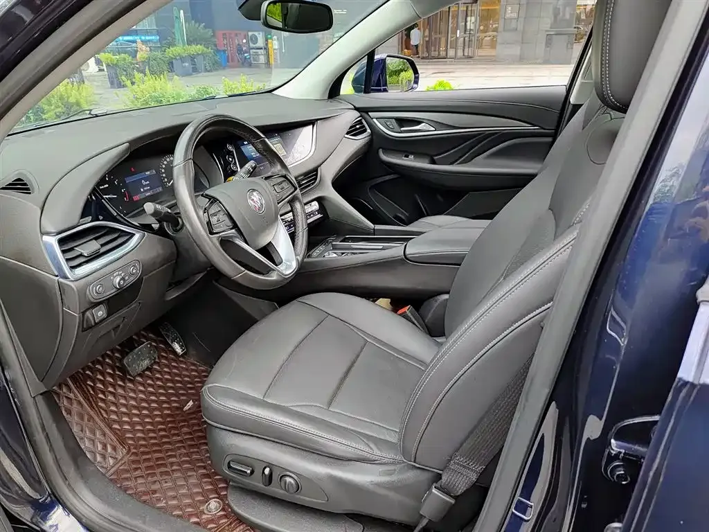 Buick Enclave 2021 из CN, фото 2