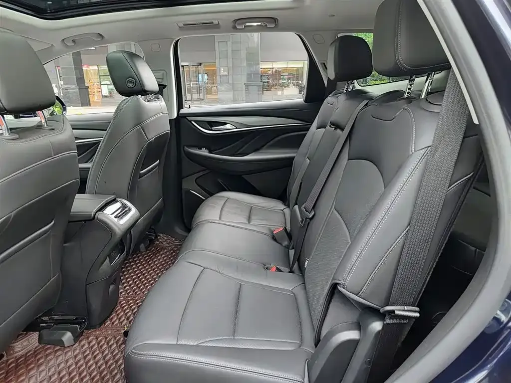 Buick Enclave 2021 из CN, фото 5
