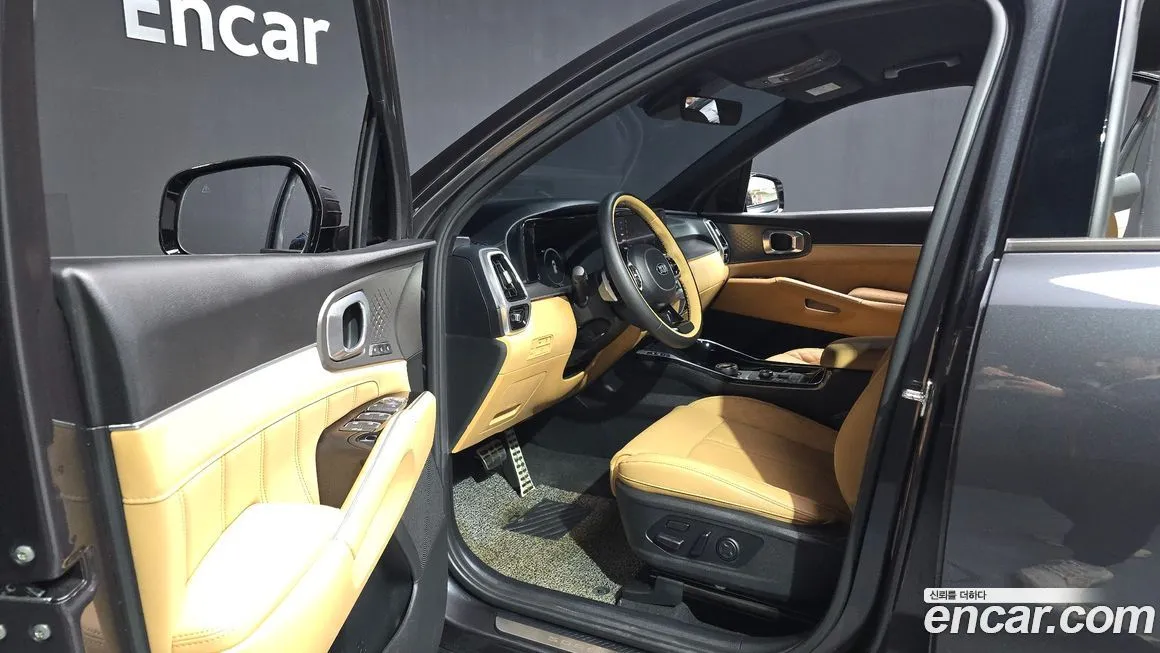 Kia Sorento — фото 9