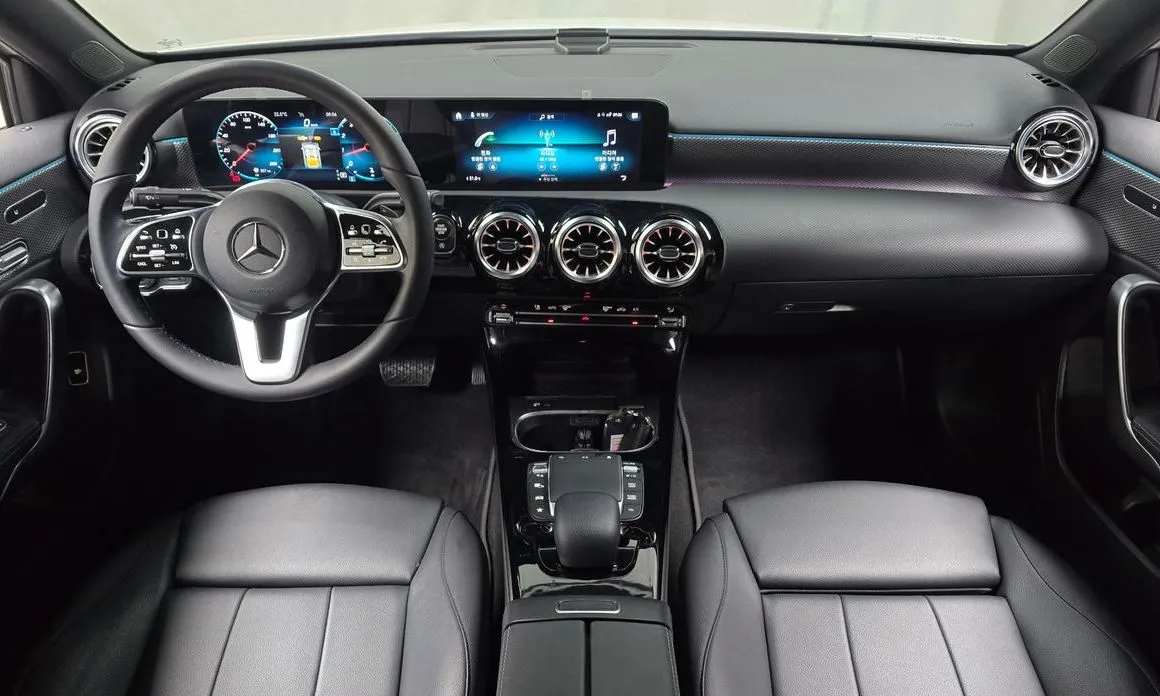 Mercedes-Benz A-Class 2021 из KR, фото 10