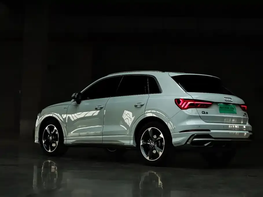 Audi Q3 — фото 7