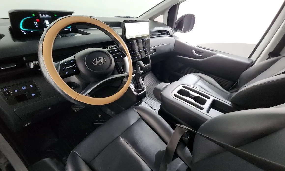 Hyundai Staria 2025 из KR, фото 10
