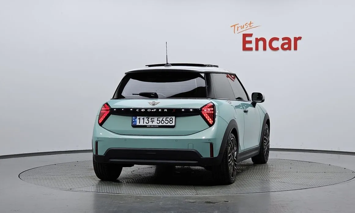 Mini Cooper 2025 из KR, фото 3
