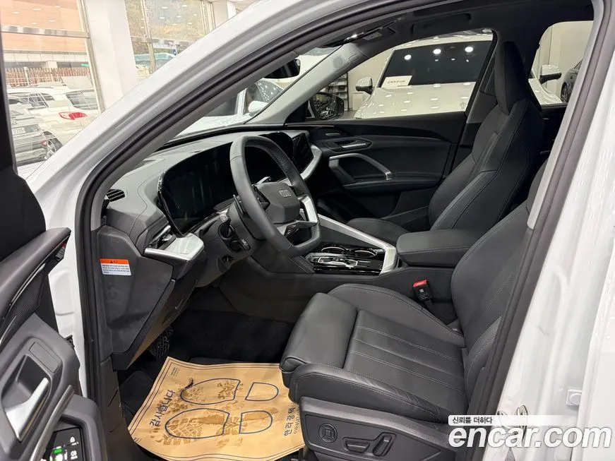 Audi Q5 2025 из KR, фото 8