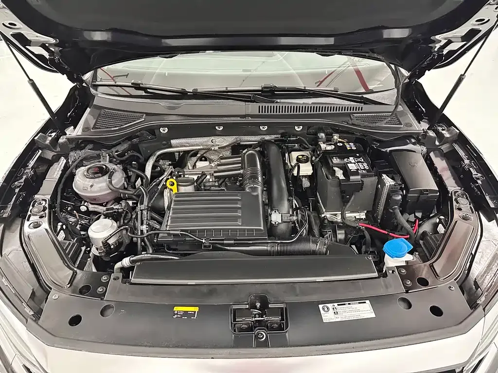 Volkswagen Passat — фото 10
