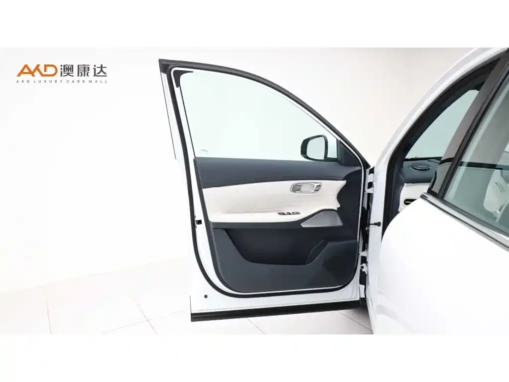 Geely Galaxy Xingjian 7 2025 из CN, фото 10
