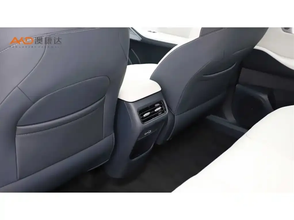 Geely Galaxy Xingjian 7 2025 из CN, фото 3