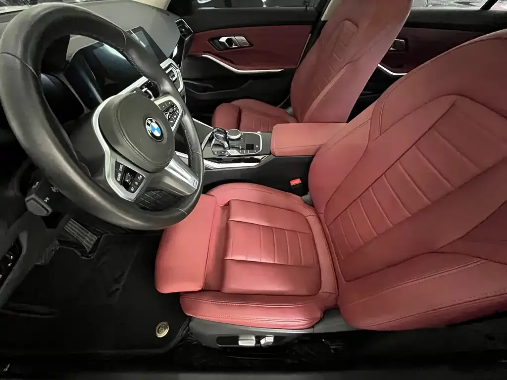 BMW 3 Series 2021 из CN, фото 3