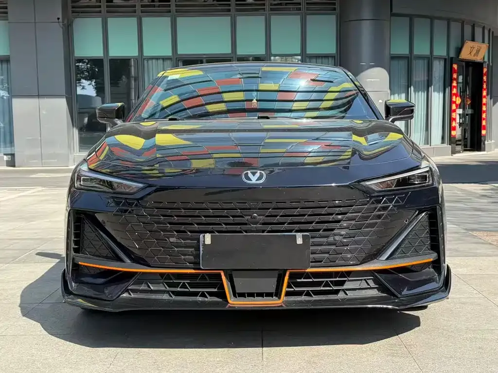 Changan UNI-V 2024 из CN, фото 2