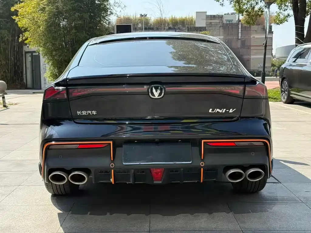 Changan UNI-V 2024 из CN, фото 4