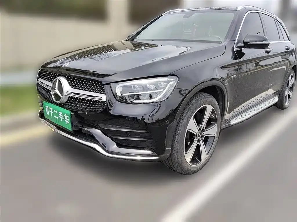 Mercedes-Benz GLC — фото 1