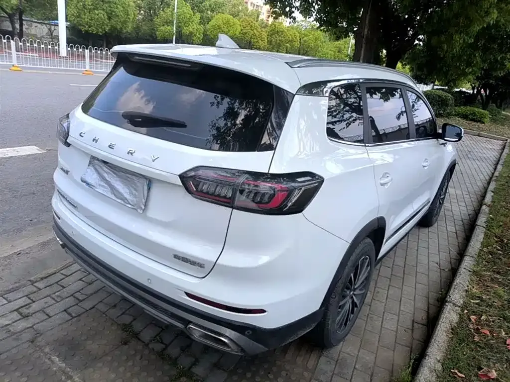 Chery Tiggo 8 PLUS — фото 9