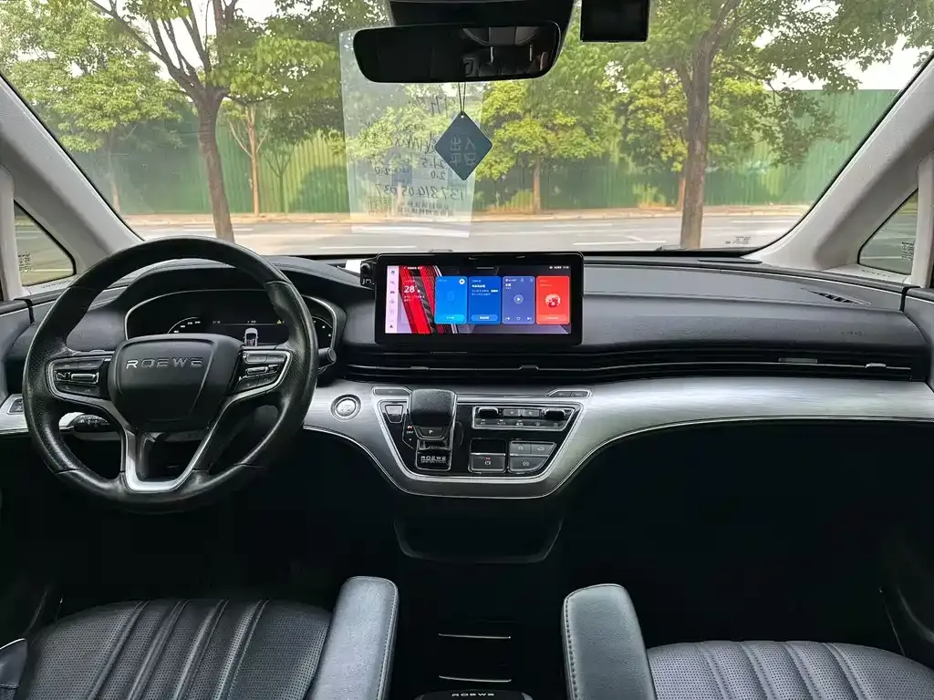 Roewe iMAX8 — фото 8