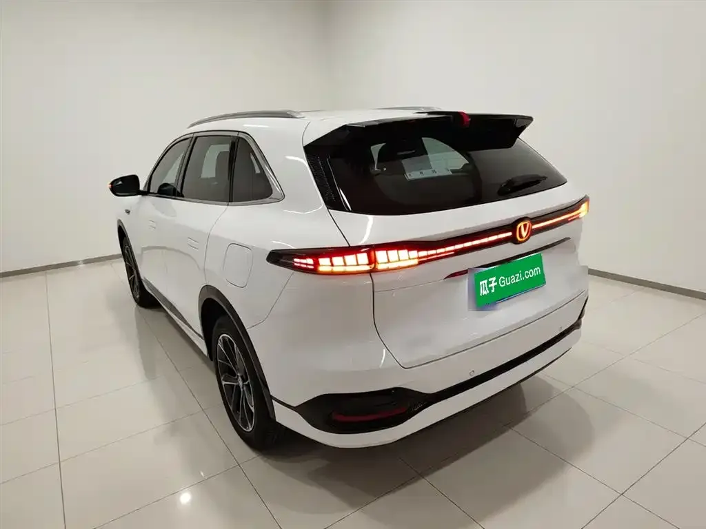 Changan CS75PLUS — фото 7