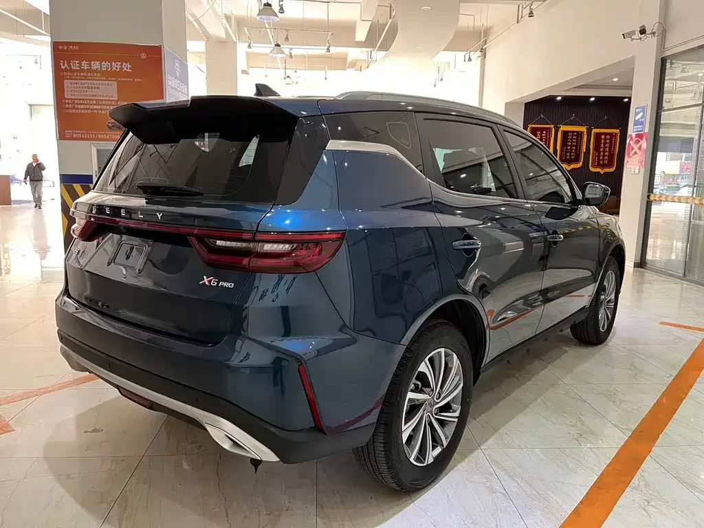 Geely Vision X6 — фото 7