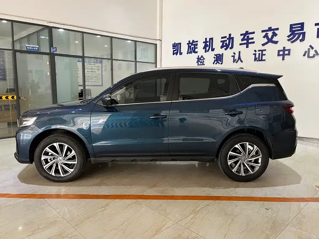 Geely Vision X6 — фото 8