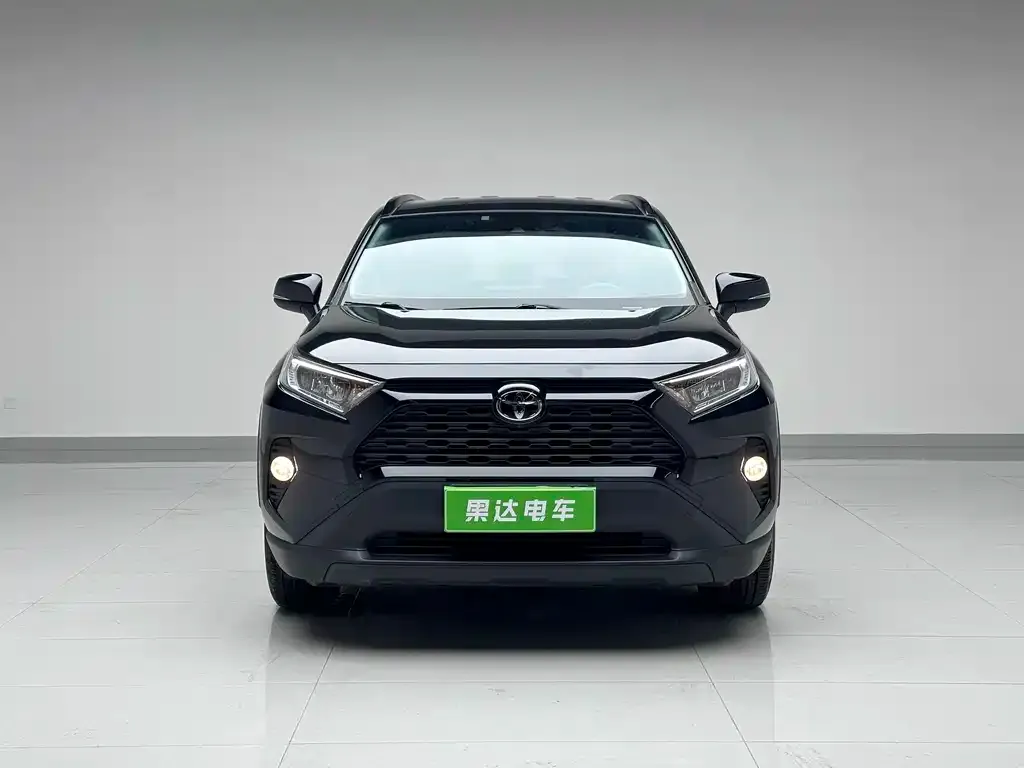 Toyota RAV4 2023 из CN, фото 6