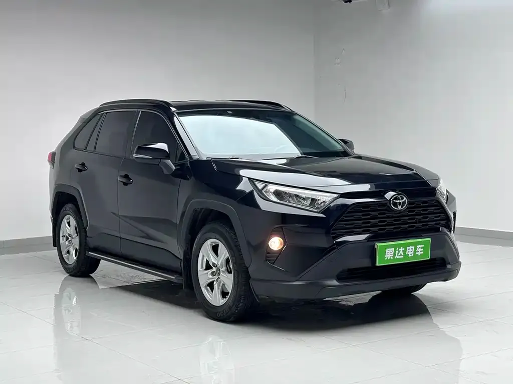 Toyota RAV4 2023 из CN, фото 7