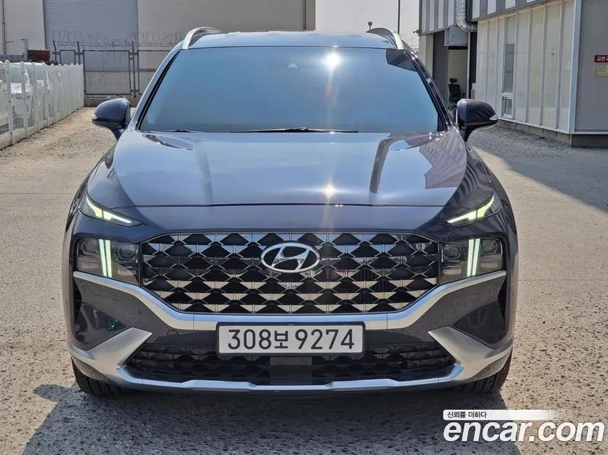 Hyundai Santafe — фото 1