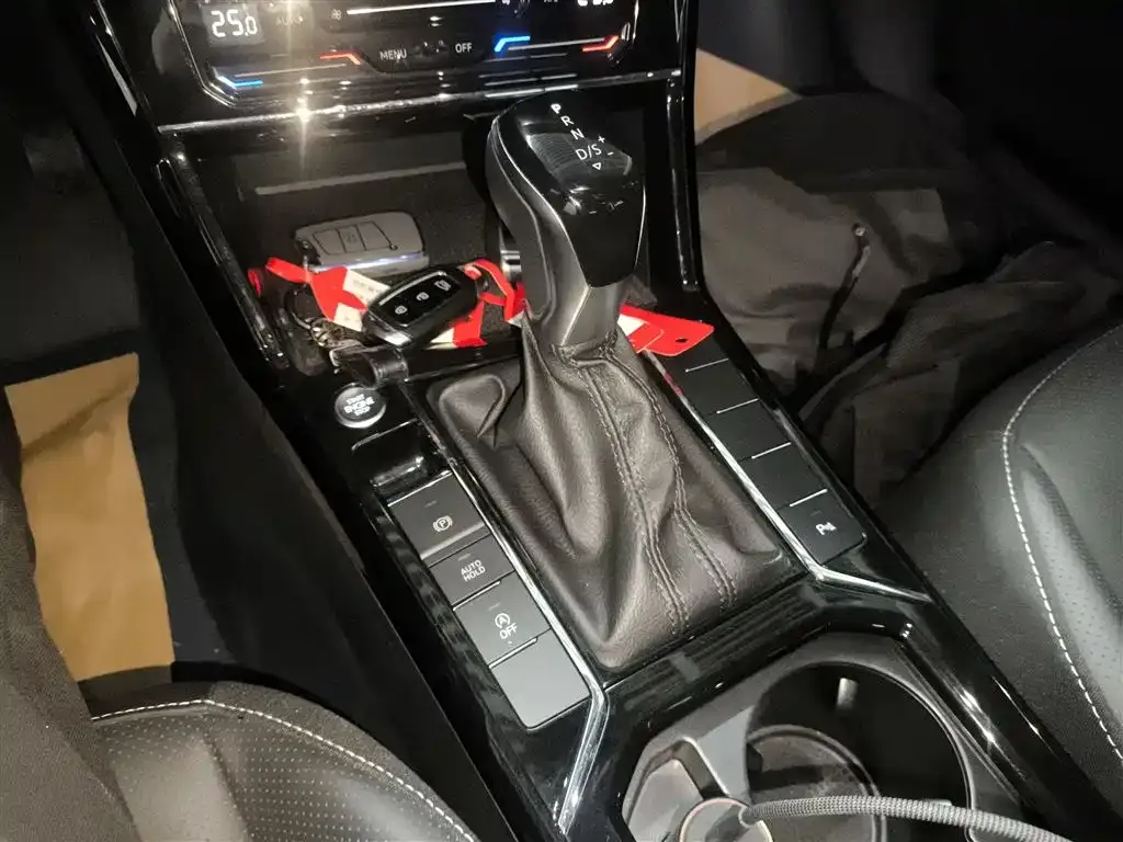 Volkswagen Passat — фото 4