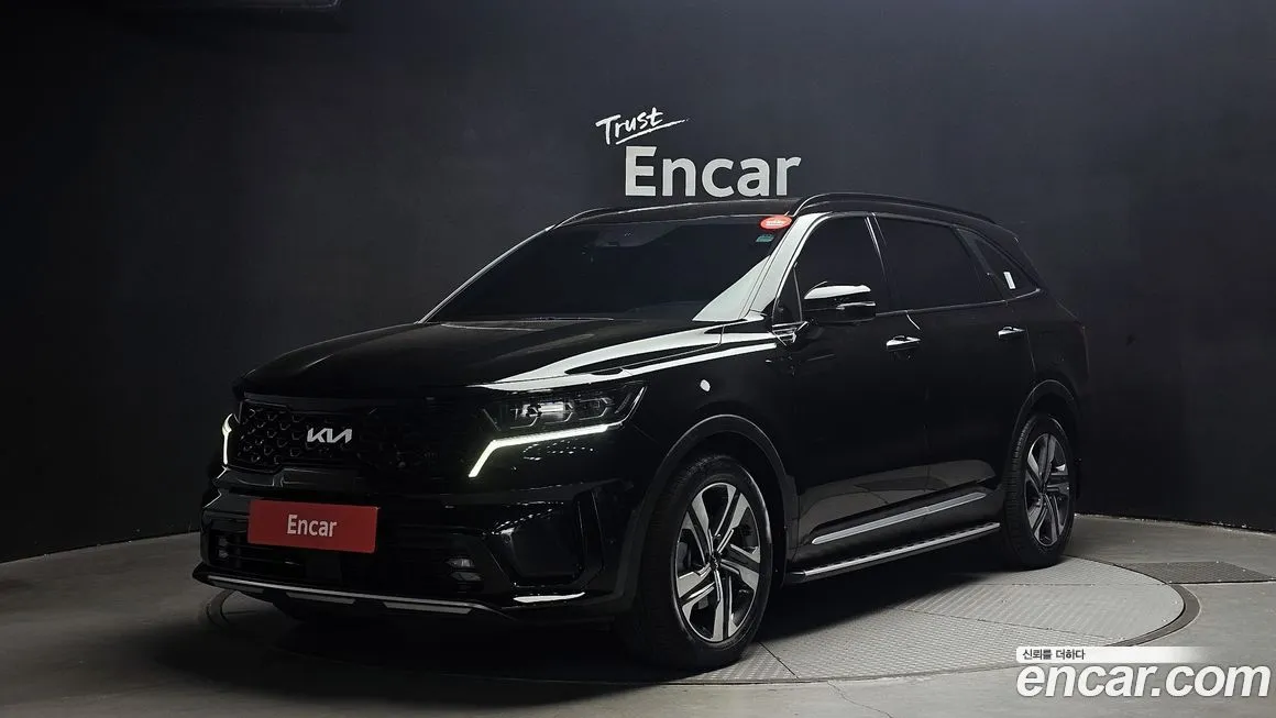 Kia Sorento — фото 1