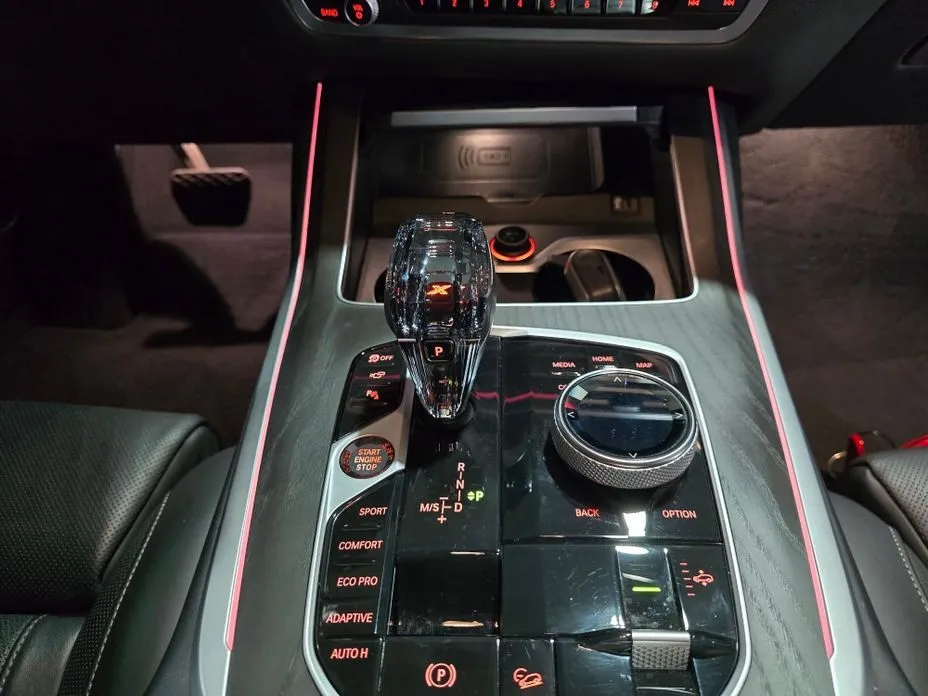 BMW X7 2021 из KR, фото 8