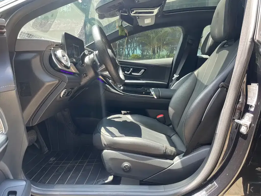 Mercedes-Benz EQE 2023 из CN, фото 4