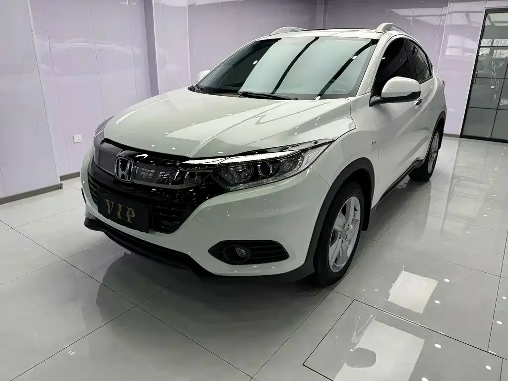 Honda Vezel — фото 1