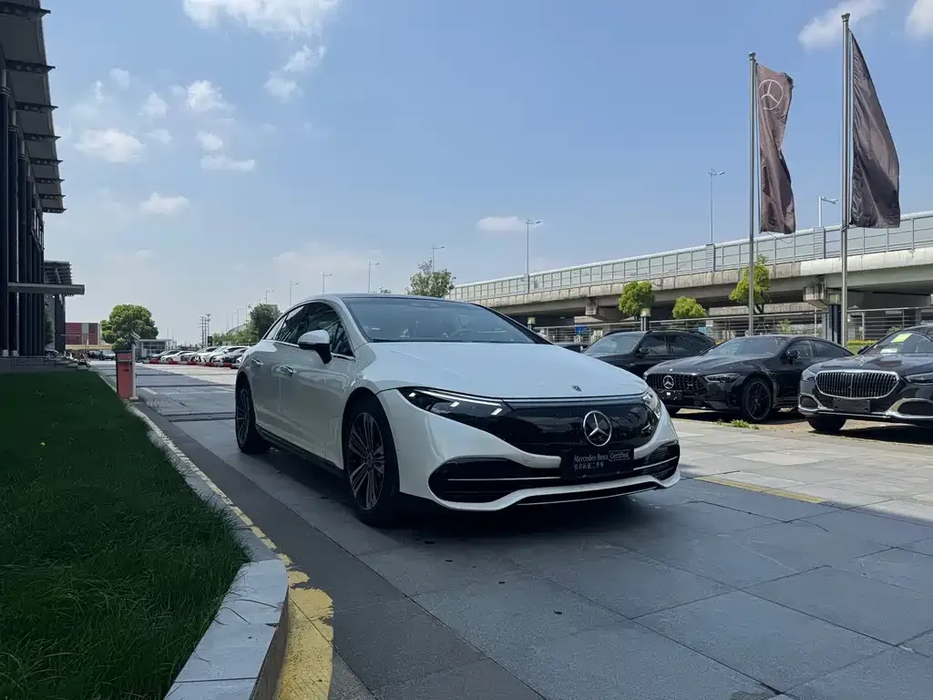 Mercedes-Benz EQS 2024 из CN, фото 6