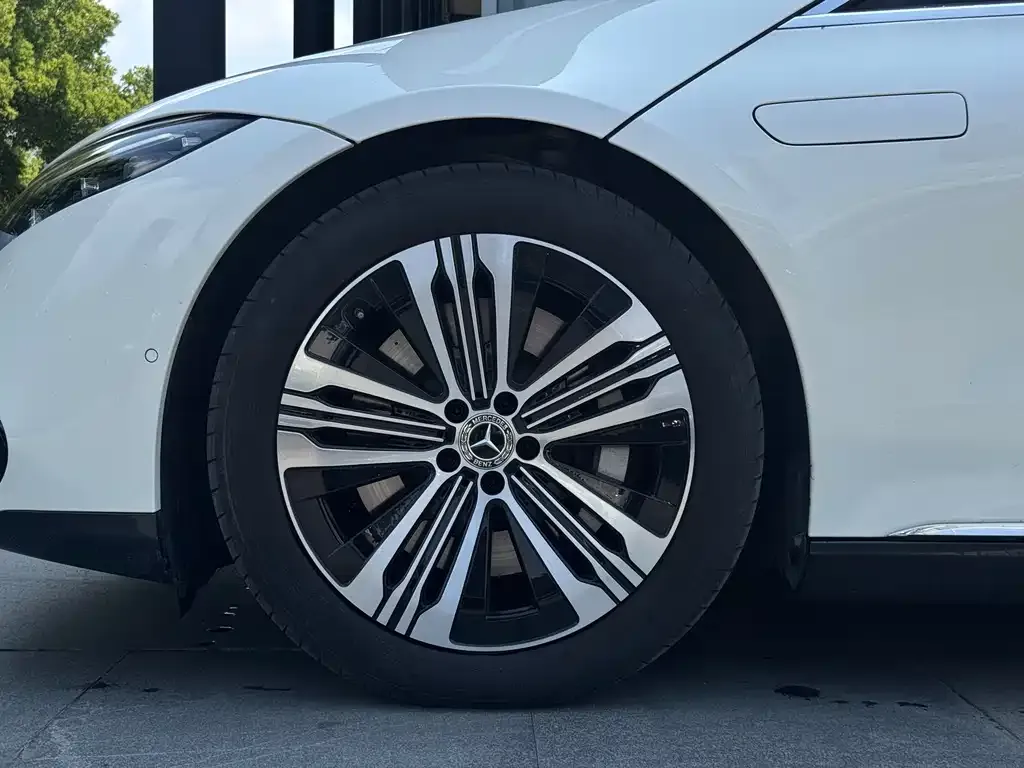 Mercedes-Benz EQS 2024 из CN, фото 8