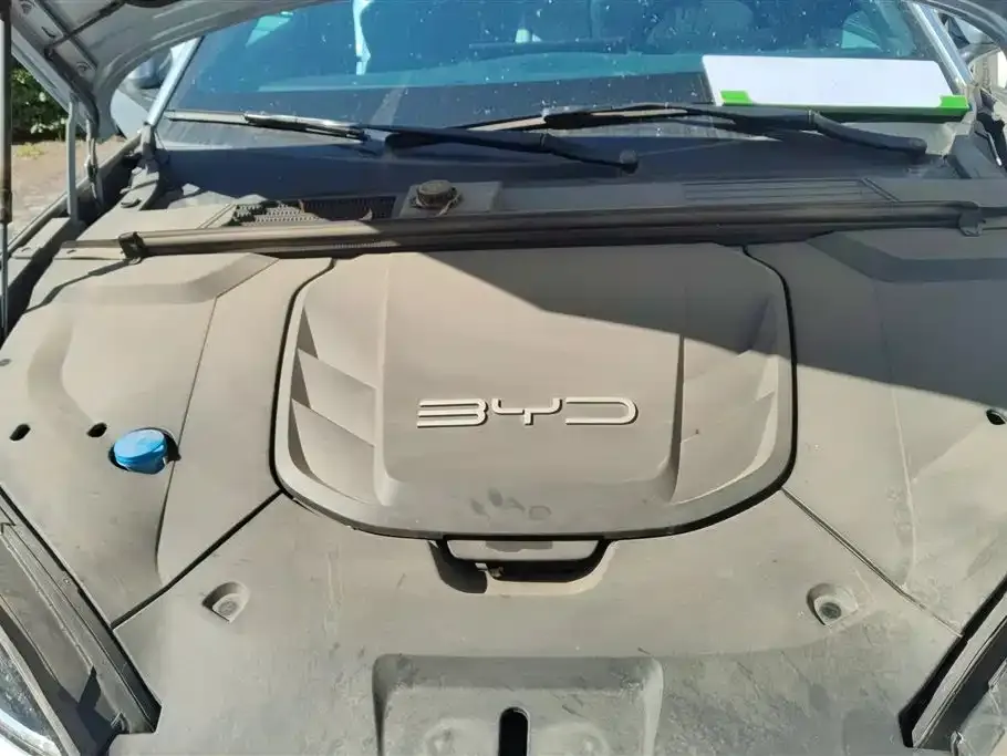 BYD Seal — фото 3