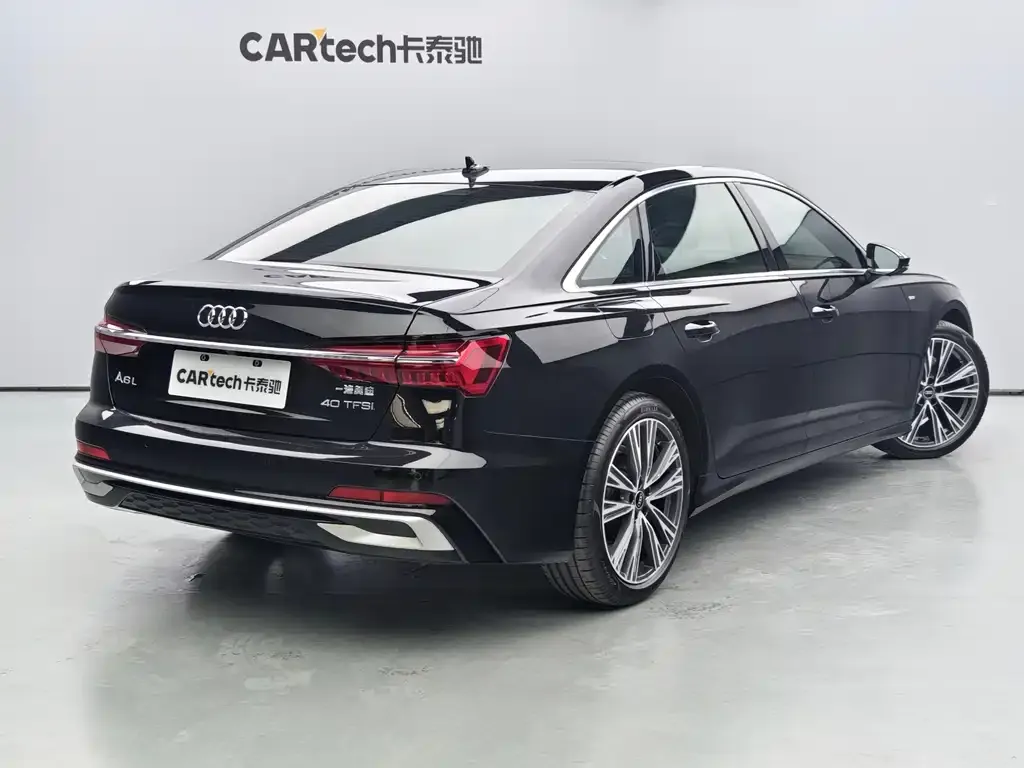 Audi A6L — фото 8