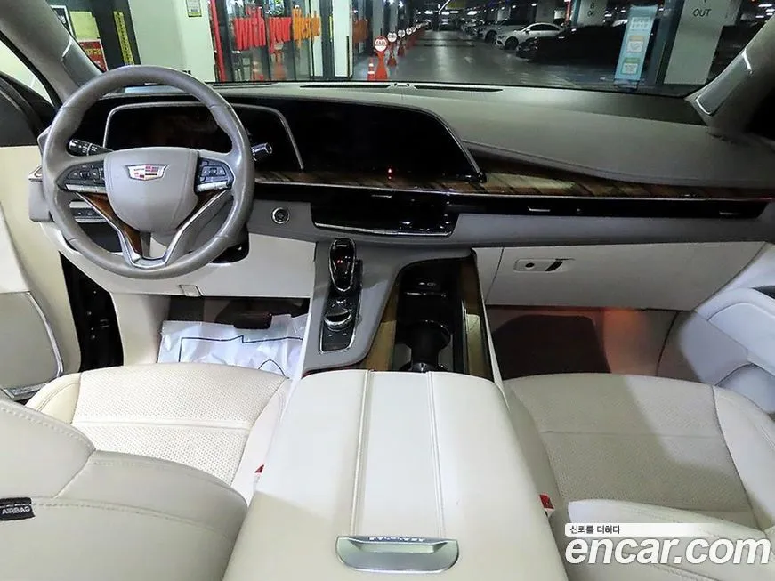 Cadillac Escalade 2022 из KR, фото 9