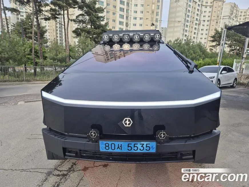 Tesla Cybertruck 2024 из KR, фото 10
