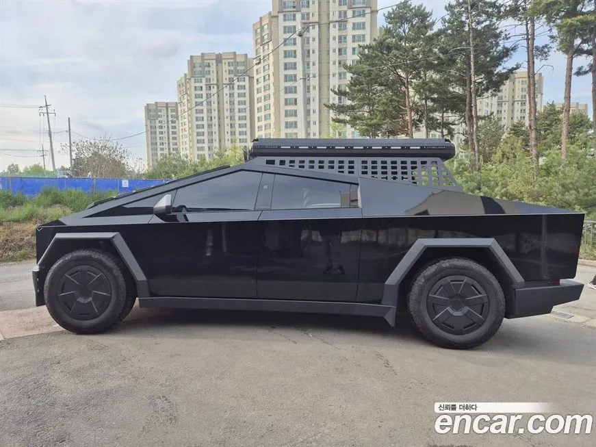 Tesla Cybertruck 2024 из KR, фото 4