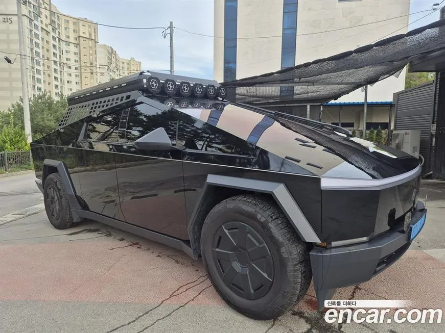 Tesla Cybertruck 2024 из KR, фото 9