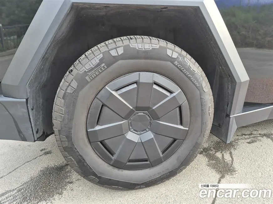Tesla Cybertruck 2024 из KR, фото 7