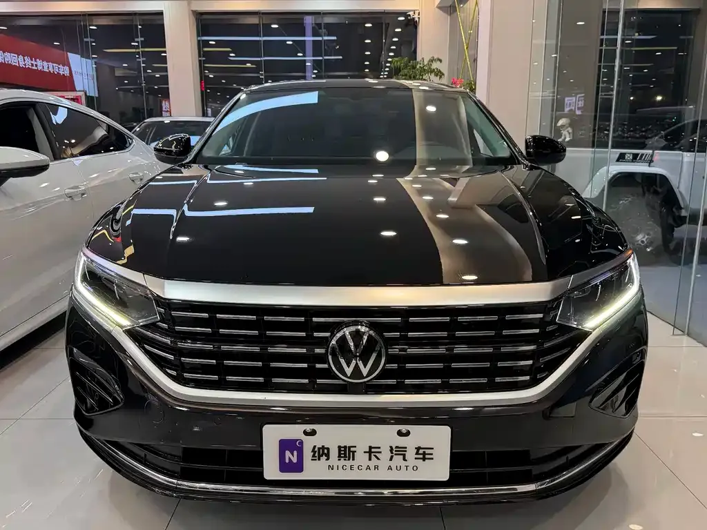 Volkswagen Passat — фото 3